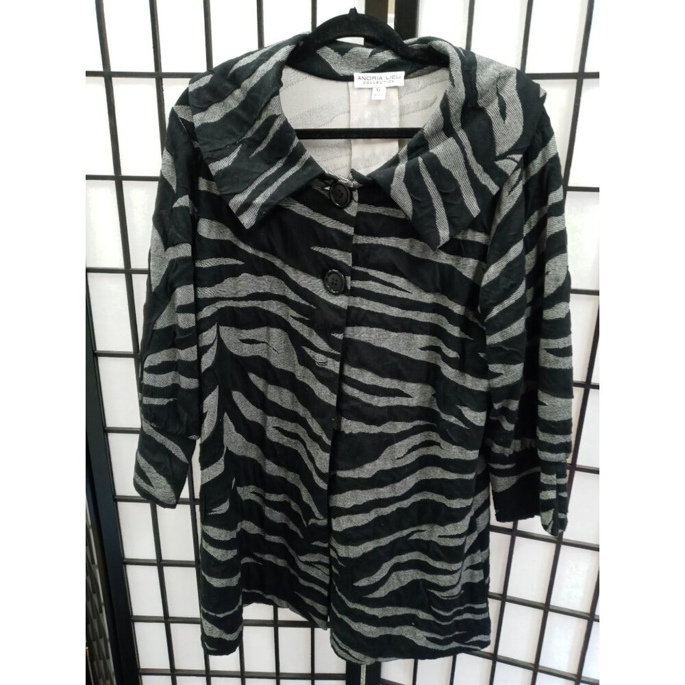 Andria Lieu Collection Black & Grey Zebra Striped Coat Jacket sz XL